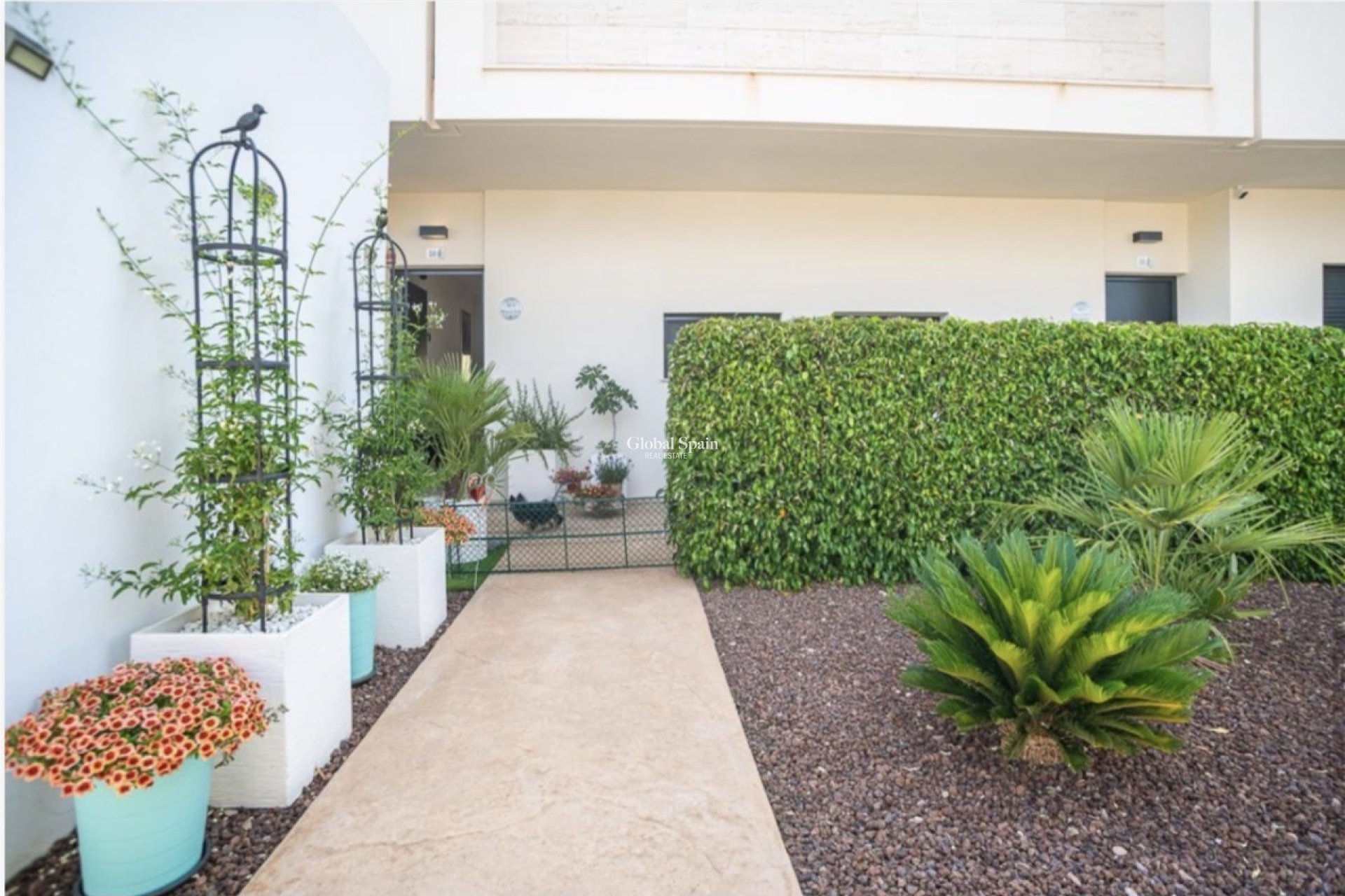 Revente - APPARTEMENT -
PILAR DE LA HORADADA - Costa Blanca
