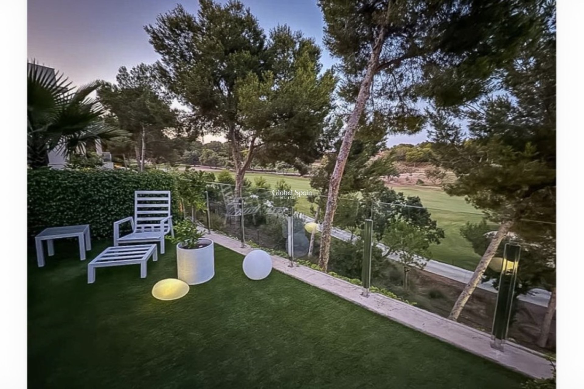 Revente - APPARTEMENT -
PILAR DE LA HORADADA - Costa Blanca