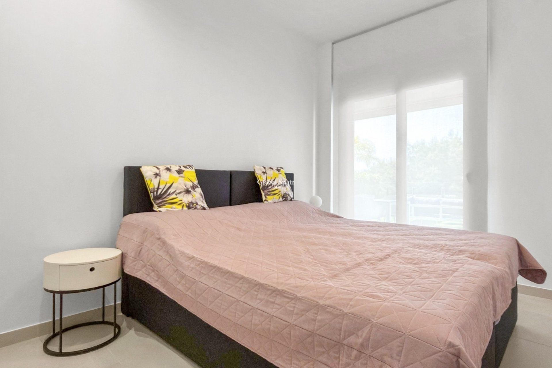 Revente - APPARTEMENT -
PILAR DE LA HORADADA - Costa Blanca