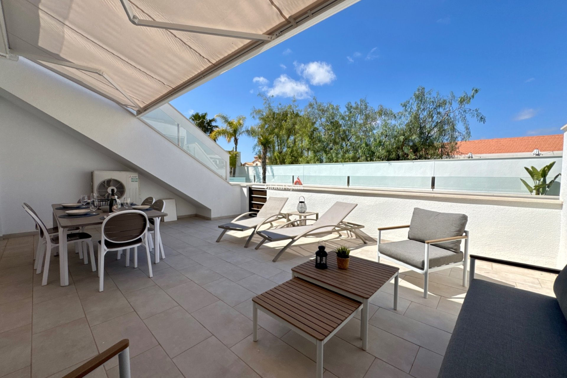 Revente - APPARTEMENT -
PILAR DE LA HORADADA - Costa Blanca