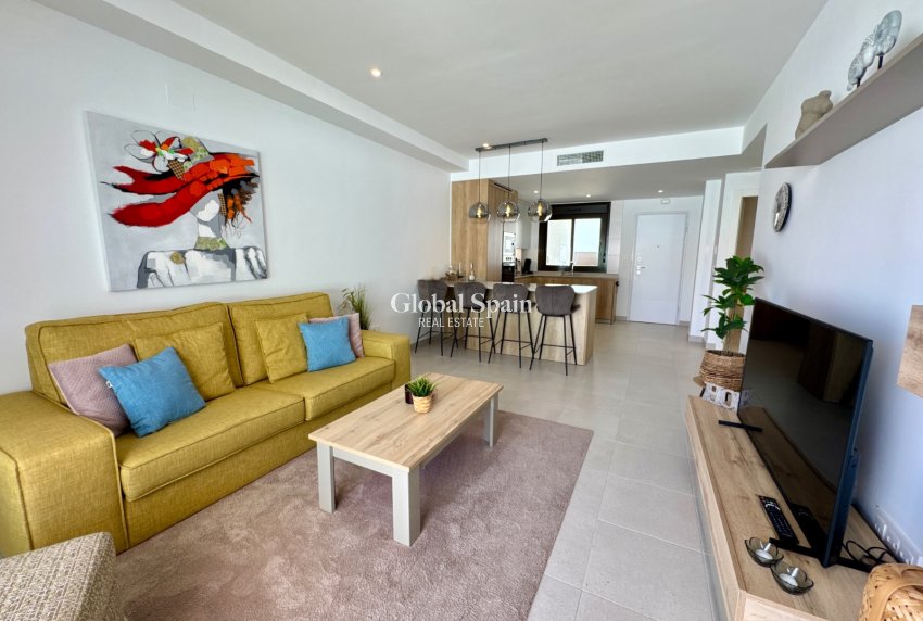 Revente - APPARTEMENT -
PILAR DE LA HORADADA - Costa Blanca