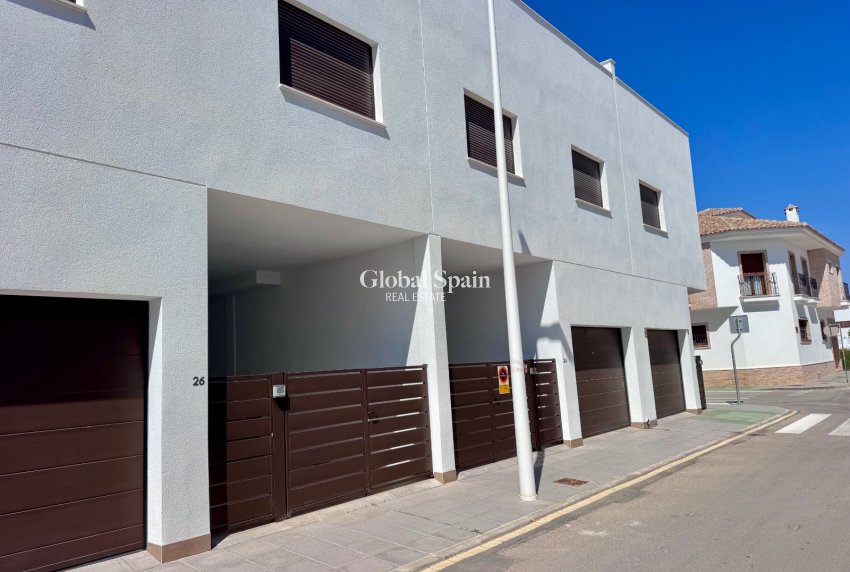Revente - APPARTEMENT -
PILAR DE LA HORADADA - Costa Blanca