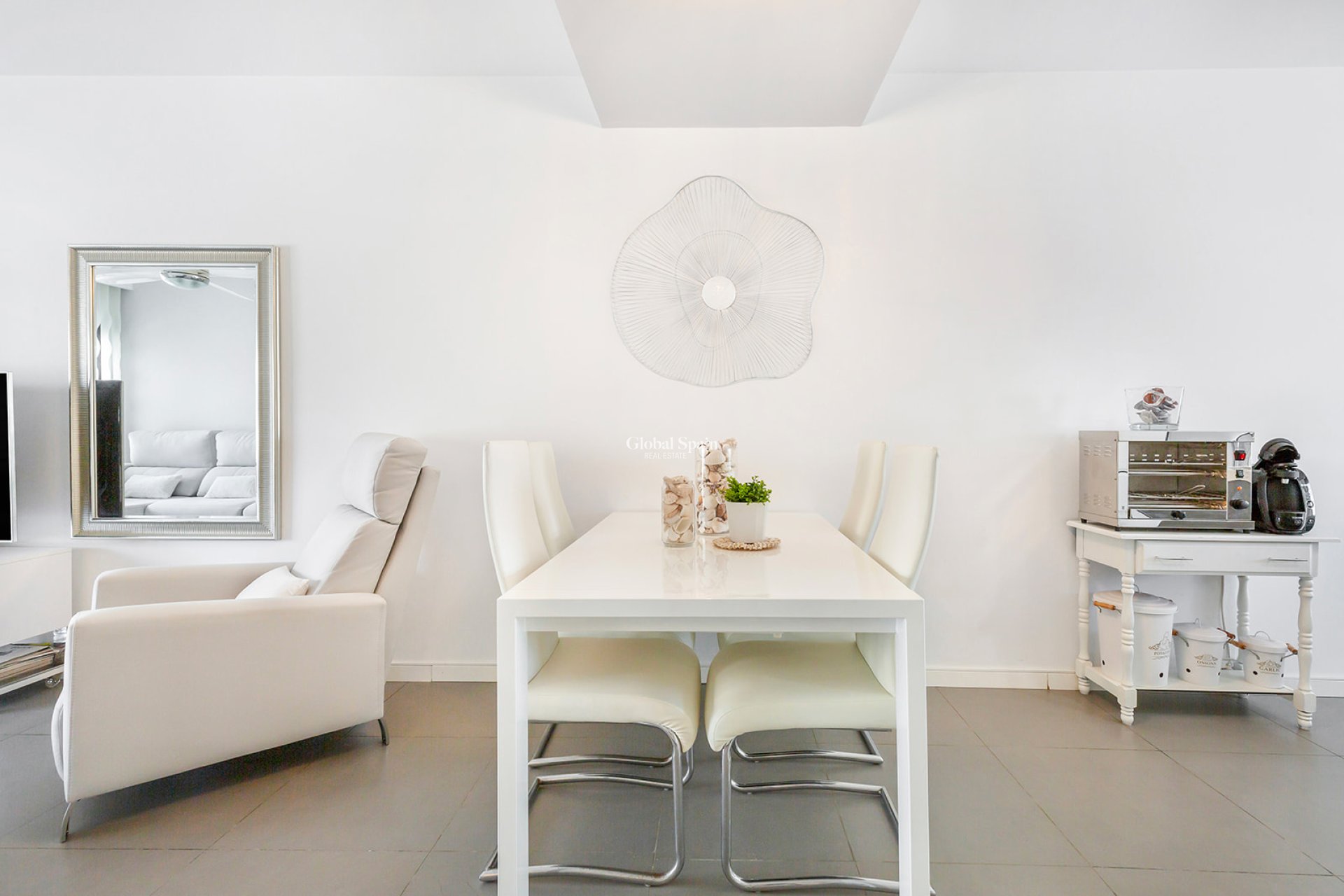 Revente - APPARTEMENT -
PILAR DE LA HORADADA - Costa Blanca
