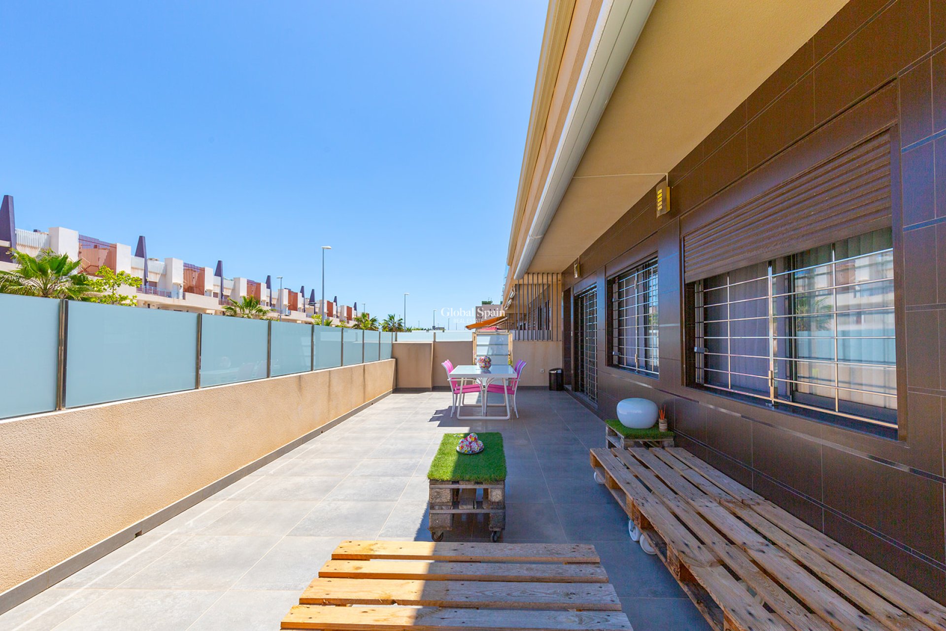 Revente - APPARTEMENT -
PILAR DE LA HORADADA - Costa Blanca