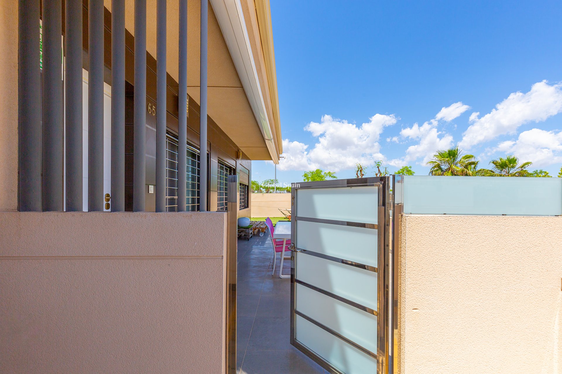 Revente - APPARTEMENT -
PILAR DE LA HORADADA - Costa Blanca