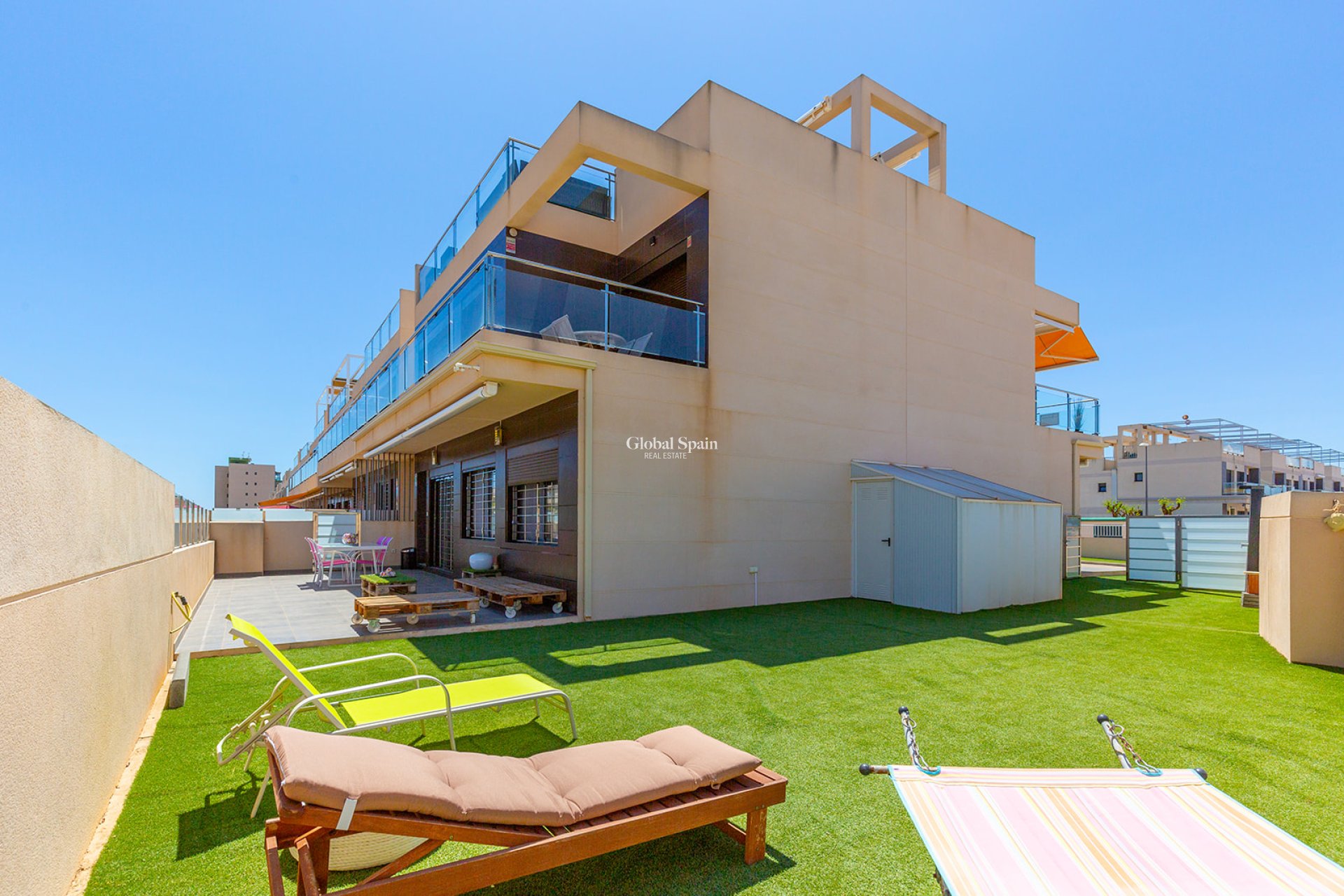 Revente - APPARTEMENT -
PILAR DE LA HORADADA - Costa Blanca