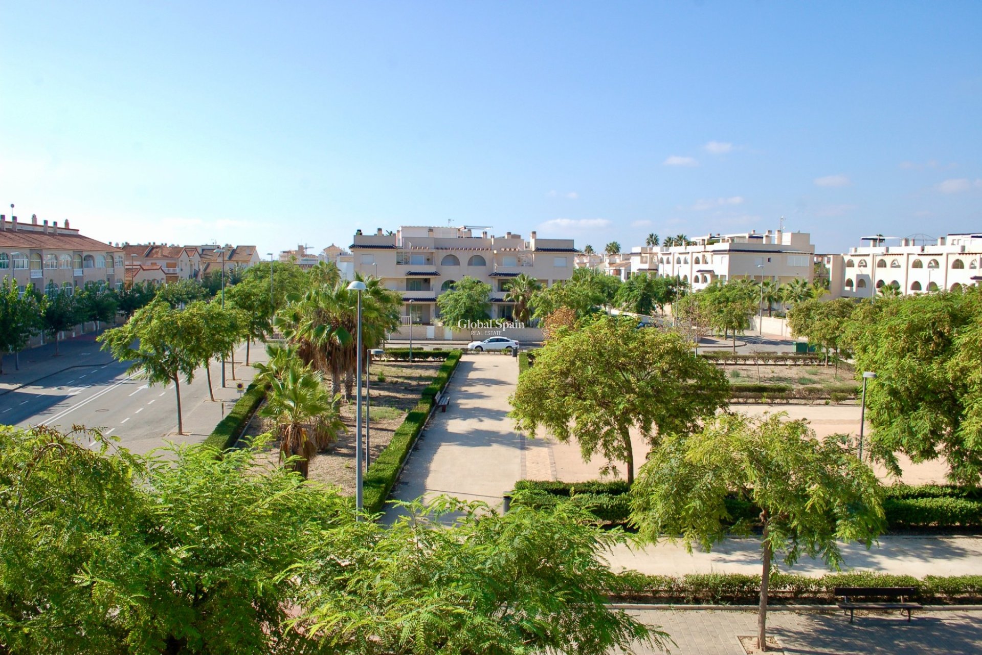 Revente - APPARTEMENT -
PILAR DE LA HORADADA - Costa Blanca