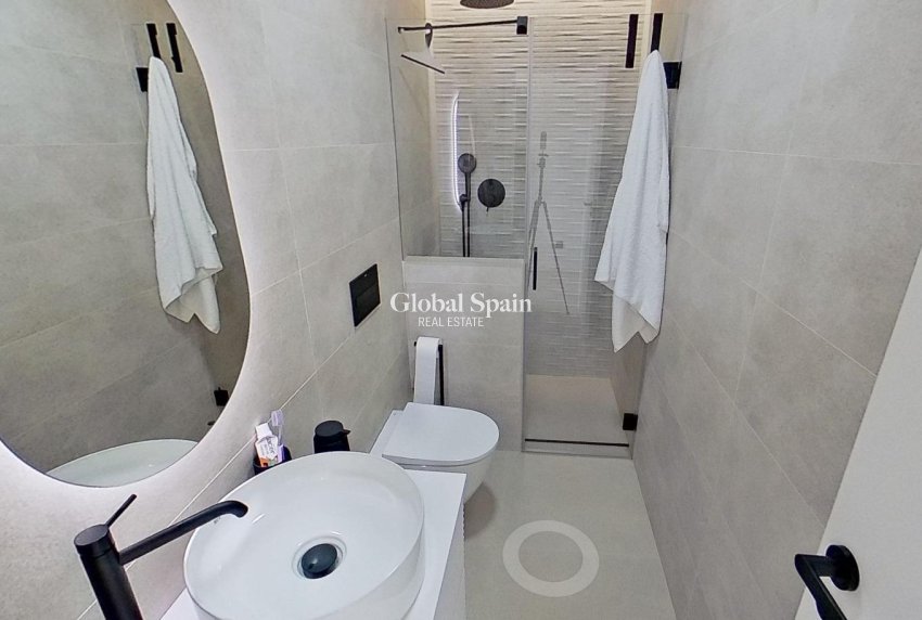 Revente - APPARTEMENT -
PILAR DE LA HORADADA - El Mojón