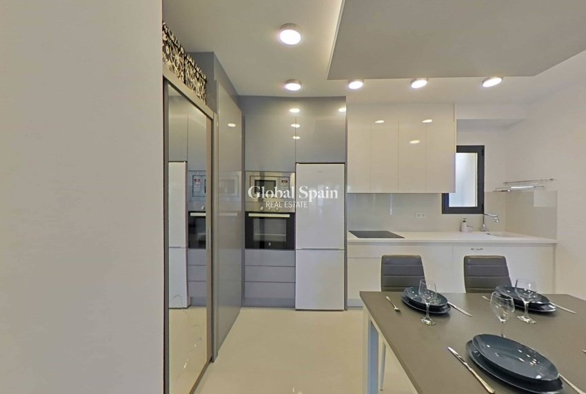 Revente - APPARTEMENT -
PILAR DE LA HORADADA - La Torre de la Horadada