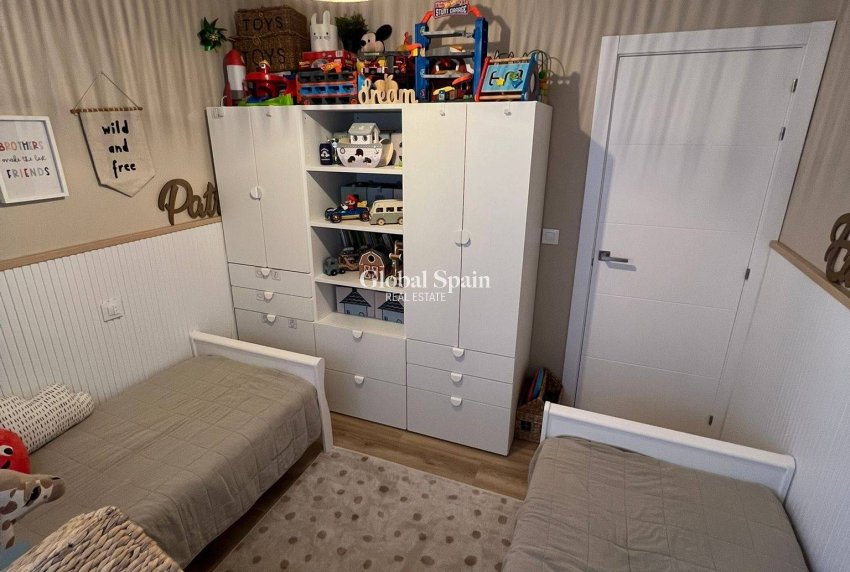 Revente - APPARTEMENT -
PILAR DE LA HORADADA - La Torre de la Horadada