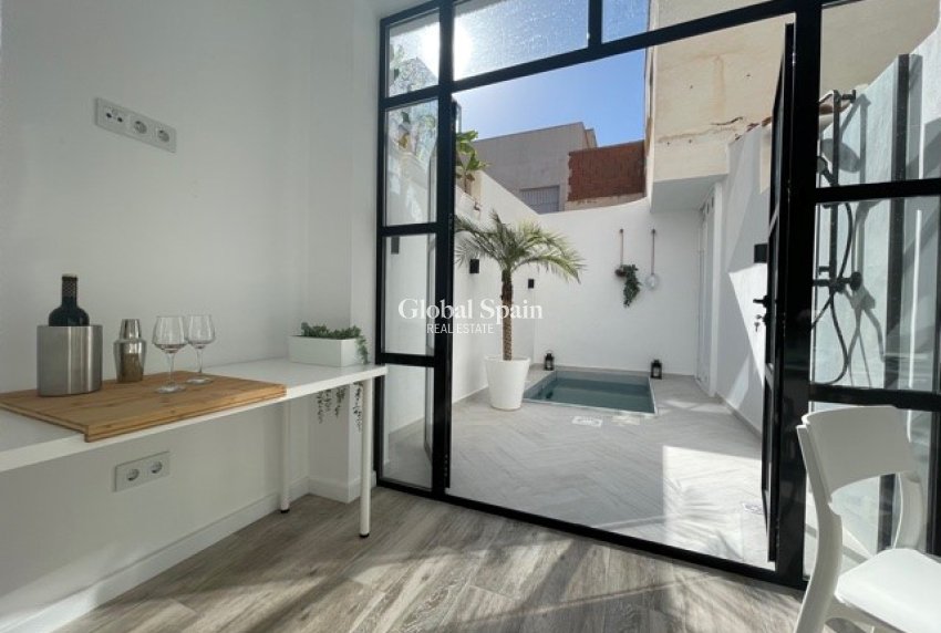 Revente - APPARTEMENT -
PILAR DE LA HORADADA - La Torre de la Horadada