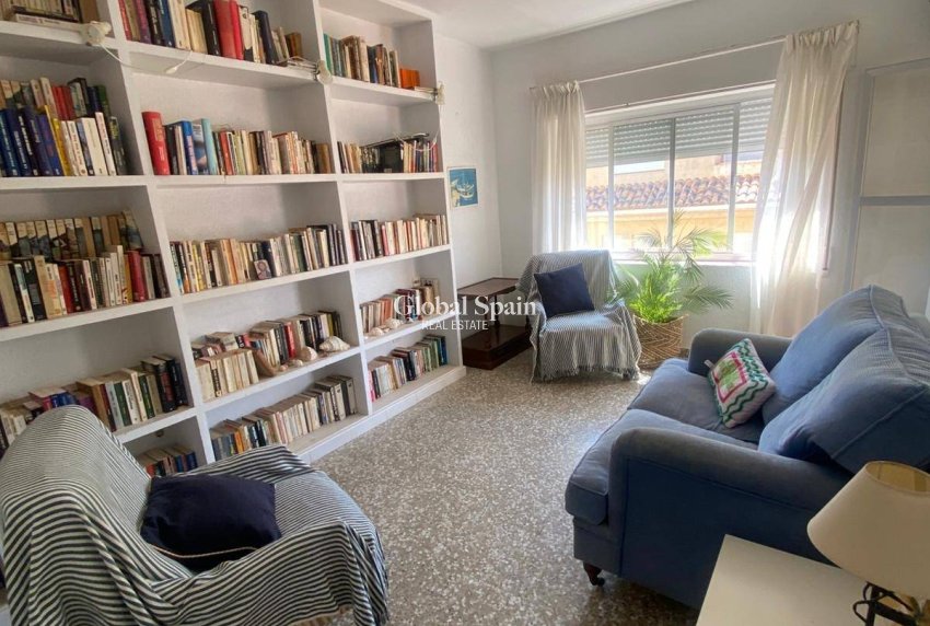 Revente - APPARTEMENT -
PILAR DE LA HORADADA - La Torre de la Horadada