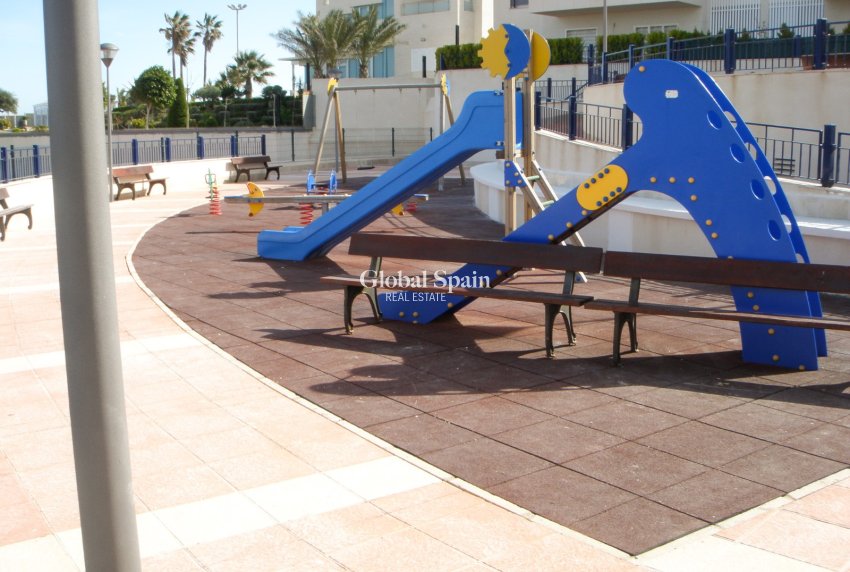 Revente - APPARTEMENT -
PILAR DE LA HORADADA - MIL PALMERAS 