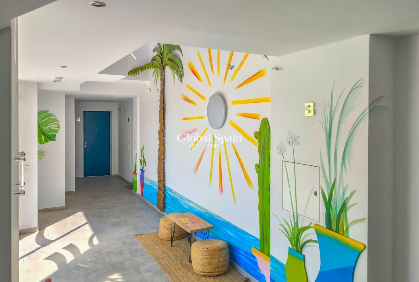 Revente - APPARTEMENT -
PILAR DE LA HORADADA - MIL PALMERAS 