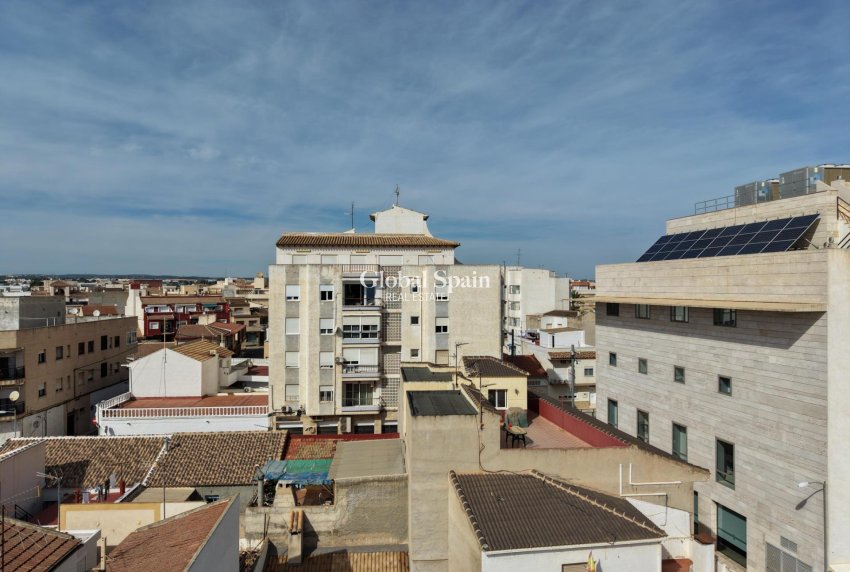 Revente - APPARTEMENT -
PILAR DE LA HORADADA - Pilar de la Horadada