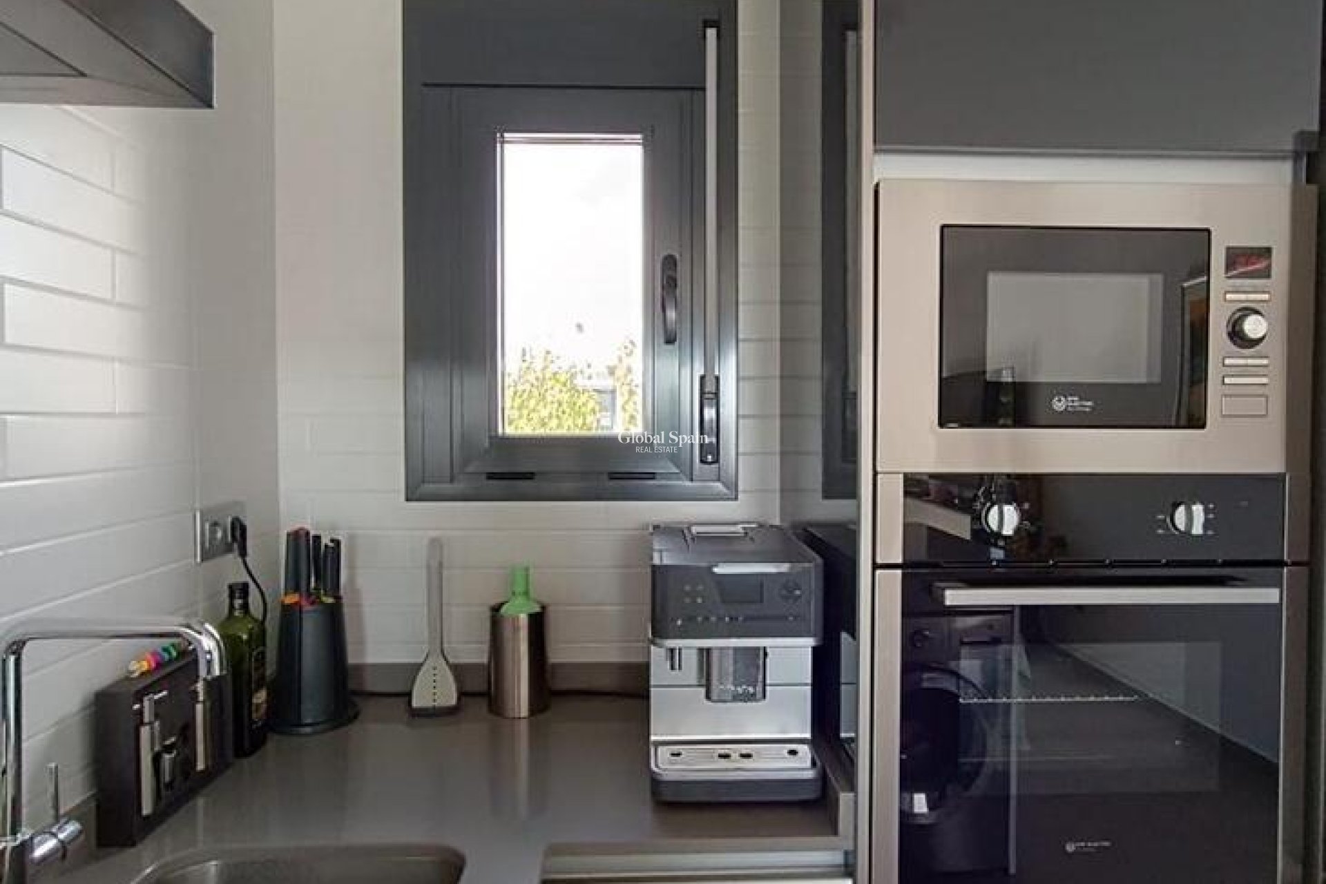 Revente - APPARTEMENT -
PILAR DE LA HORADADA - Pilar de la Horadada