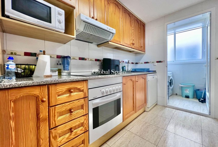 Revente - APPARTEMENT -
PILAR DE LA HORADADA - RioMar