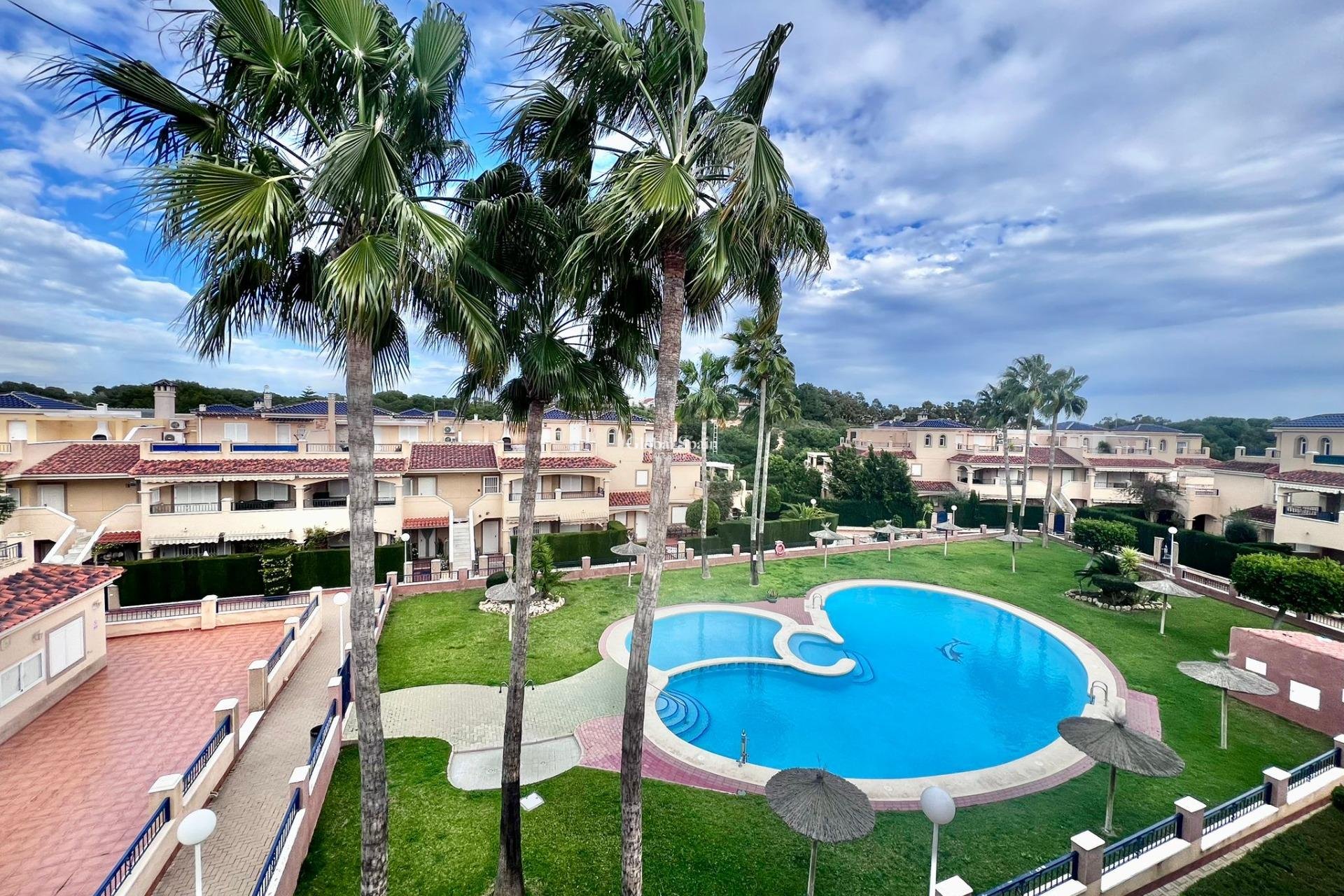 Revente - APPARTEMENT -
PILAR DE LA HORADADA - RioMar