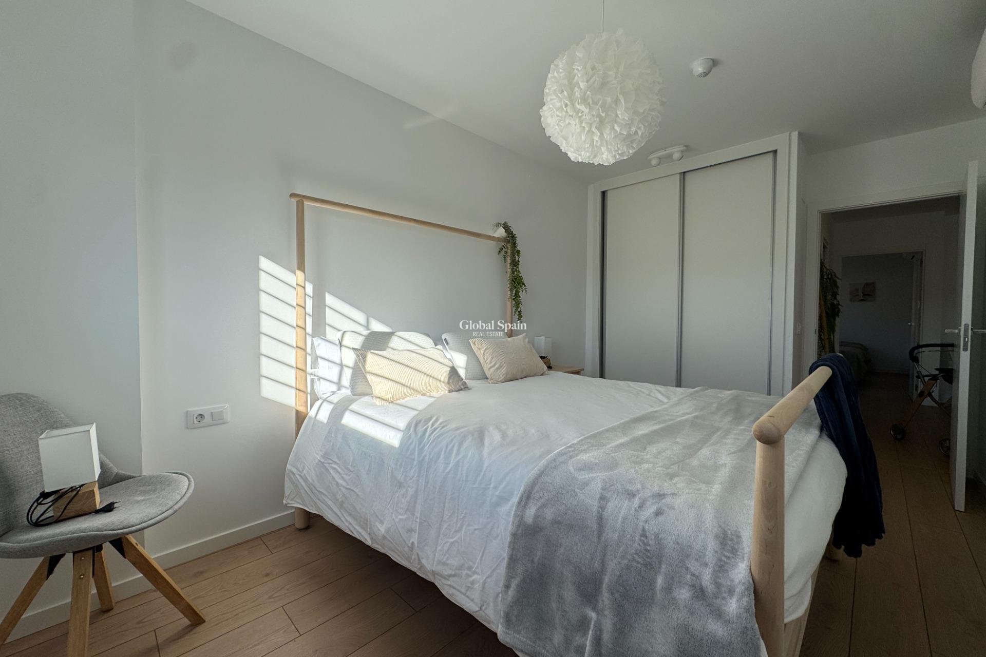 Revente - APPARTEMENT -
PILAR DE LA HORADADA - RioMar