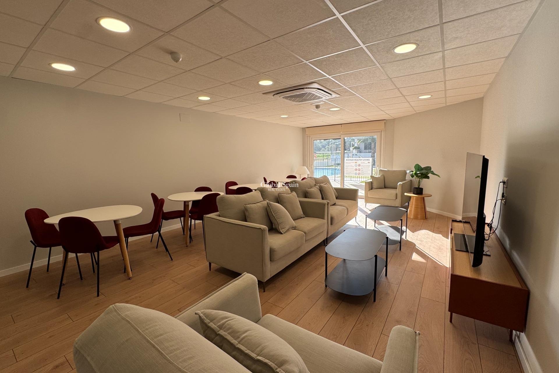 Revente - APPARTEMENT -
PILAR DE LA HORADADA - RioMar