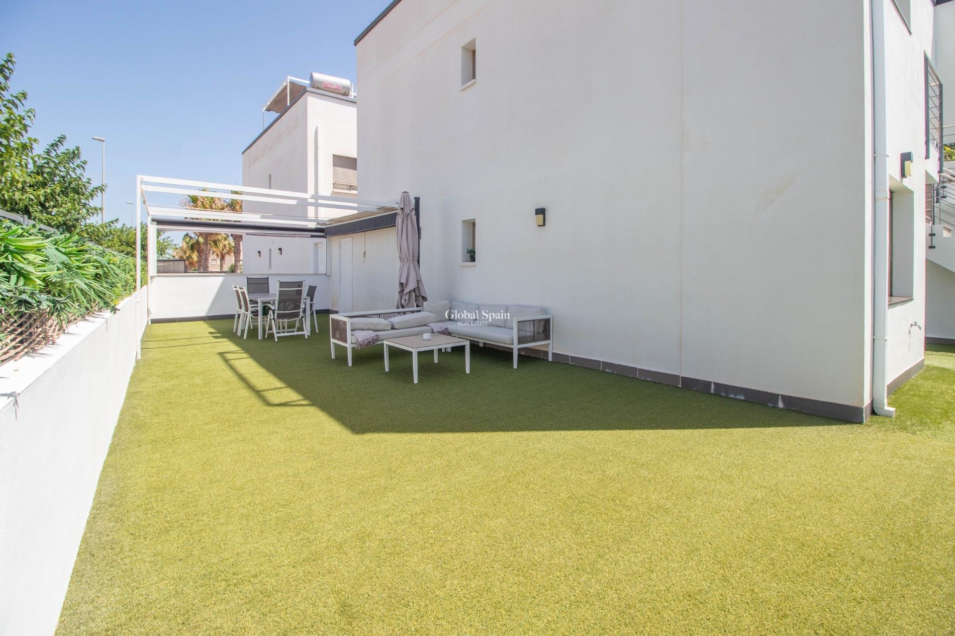Revente - APPARTEMENT -
PILAR DE LA HORADADA - Torre de la Horadada
