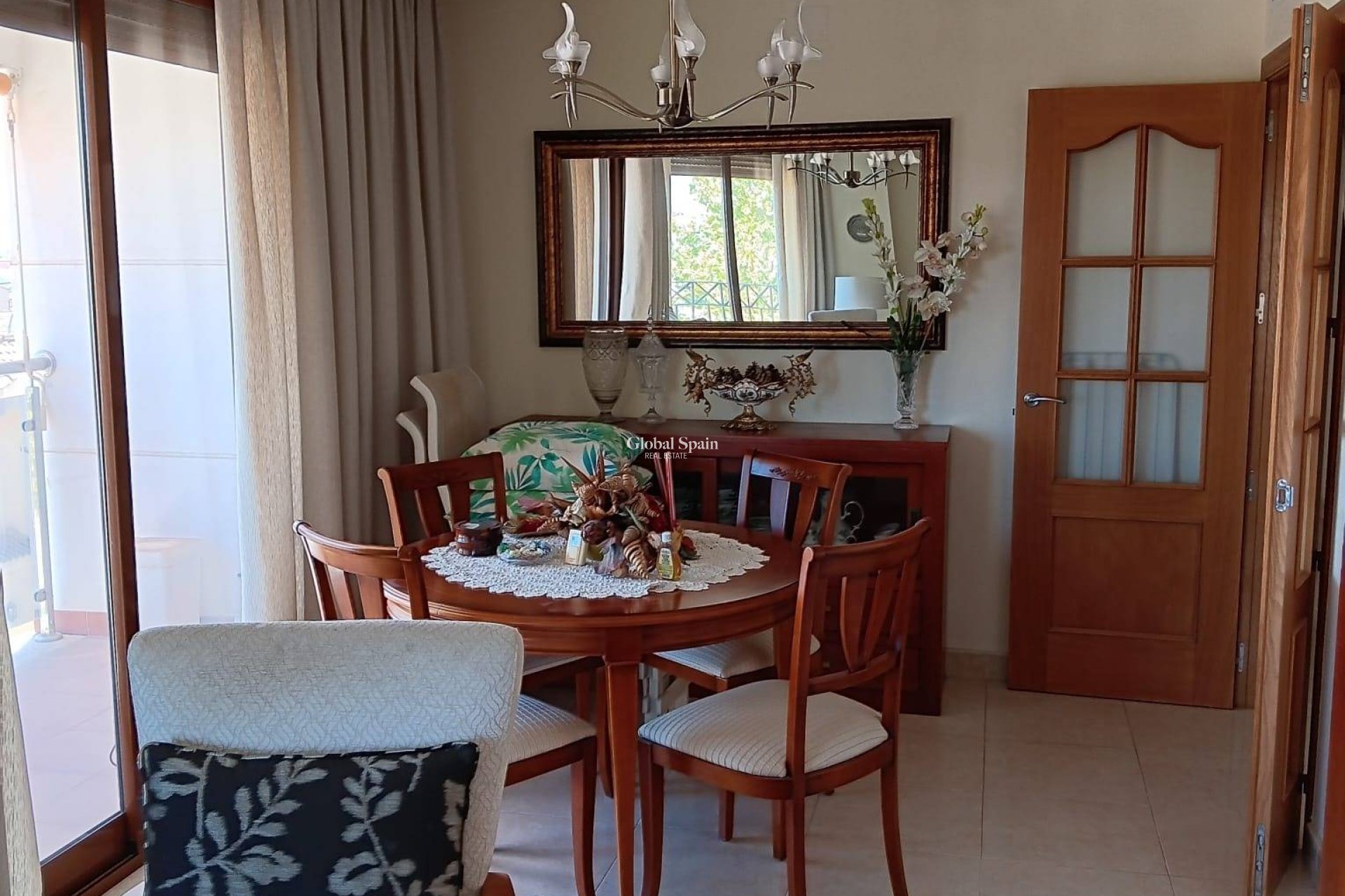 Revente - APPARTEMENT -
PILAR DE LA HORADADA - Zona Pueblo