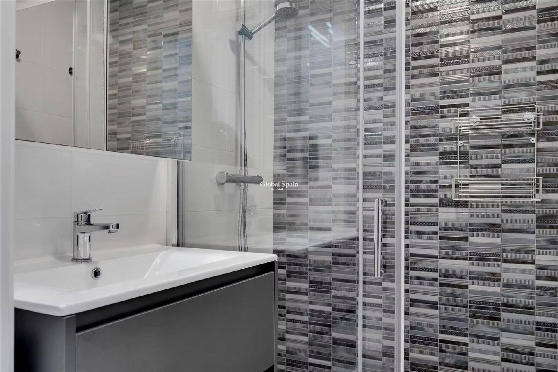 Revente - APPARTEMENT -
PILAR DE LA HORADADA - Zona Pueblo