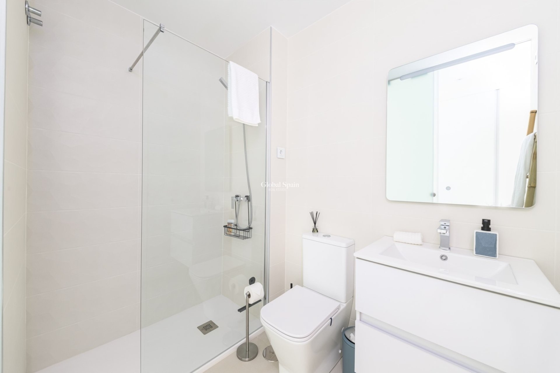 Revente - APPARTEMENT -
PILAR DE LA HORADADA