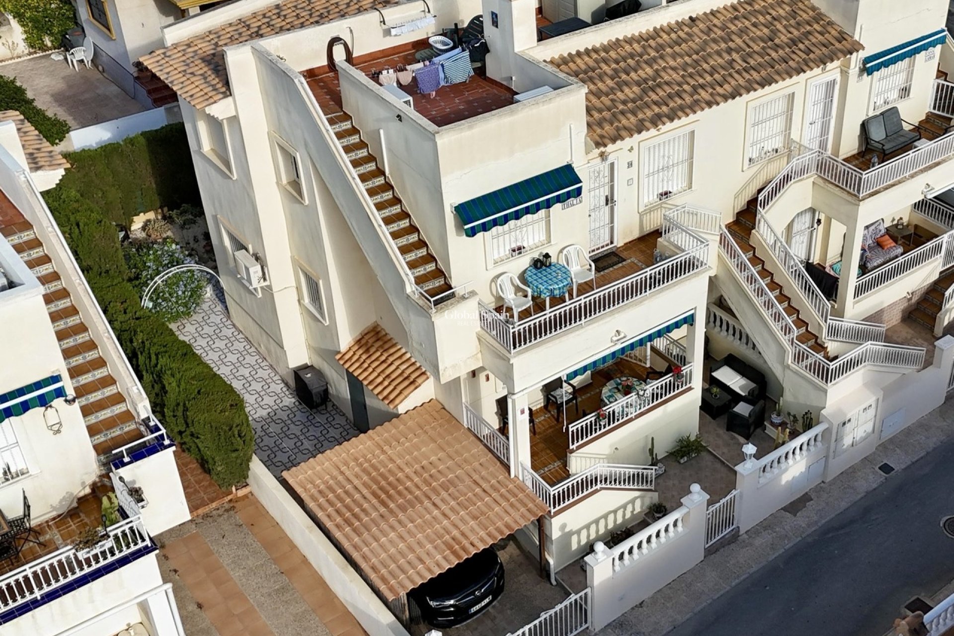 Revente - APPARTEMENT -
PLAYA FLAMENCA - Costa Blanca
