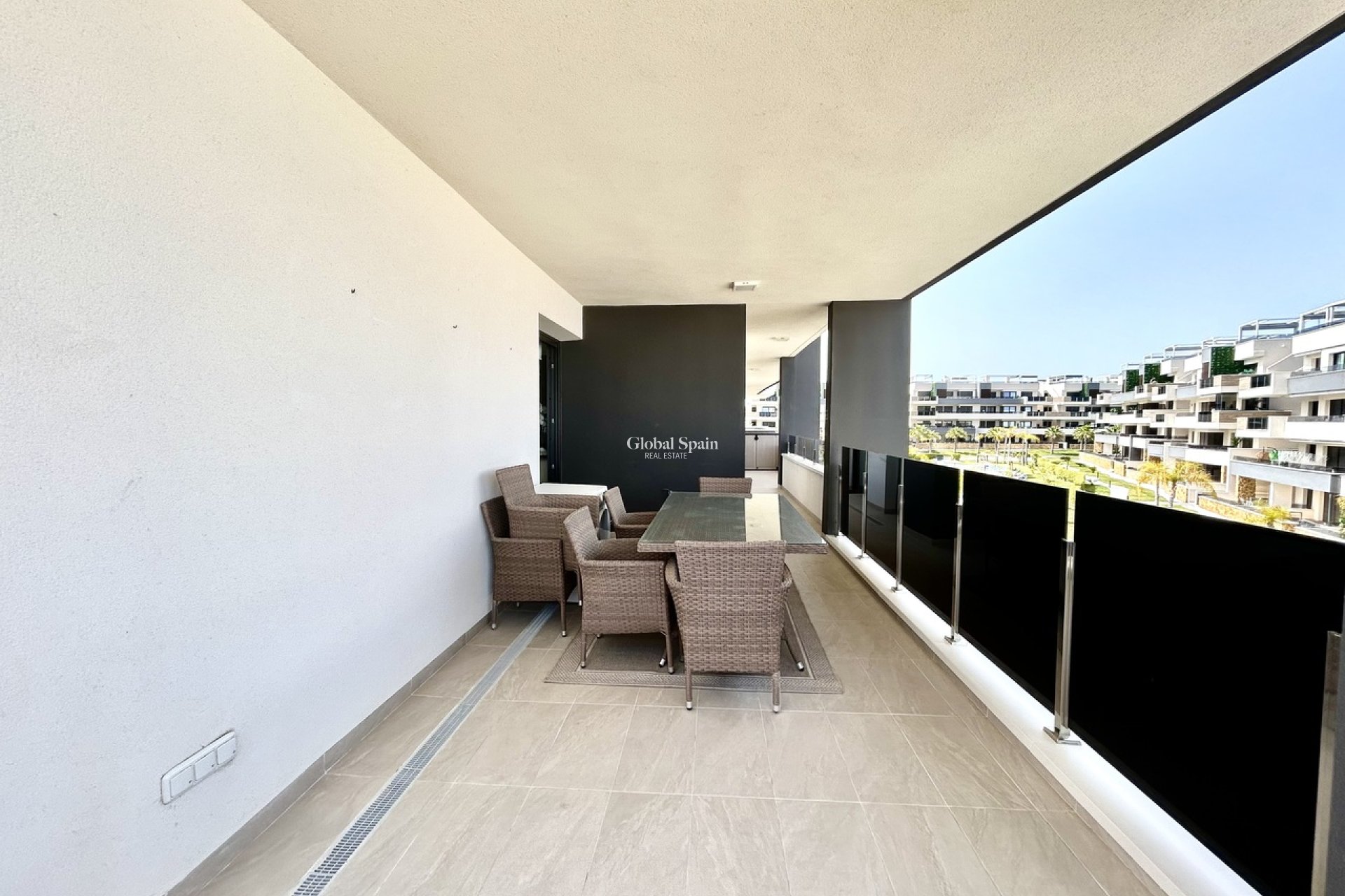 Revente - APPARTEMENT -
PLAYA FLAMENCA - Costa Blanca