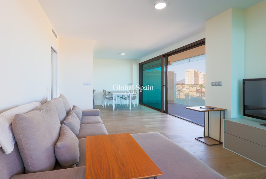 Revente - APPARTEMENT -
PLAYA HONDA - Costa Calida