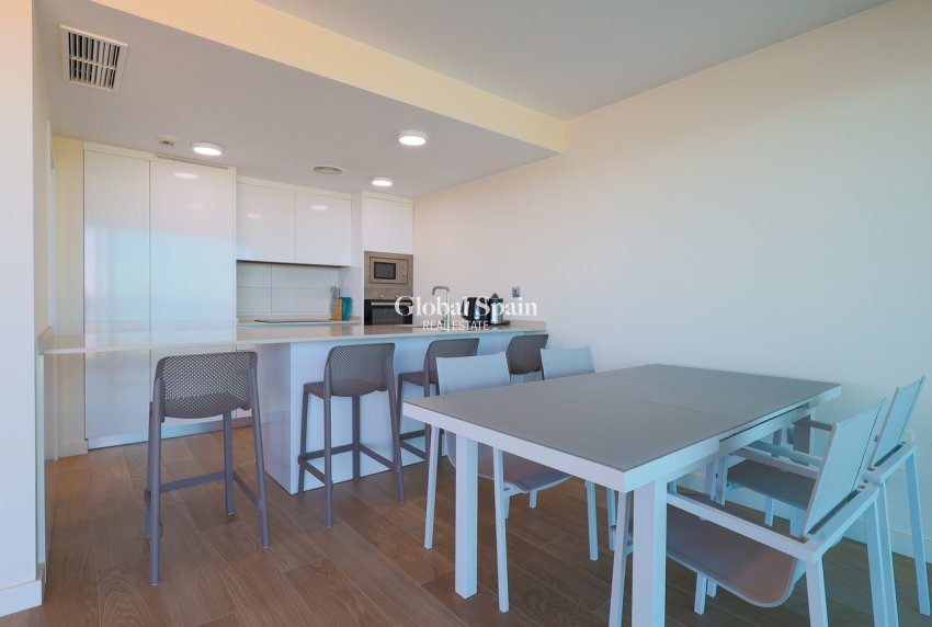 Revente - APPARTEMENT -
PLAYA HONDA - Costa Calida