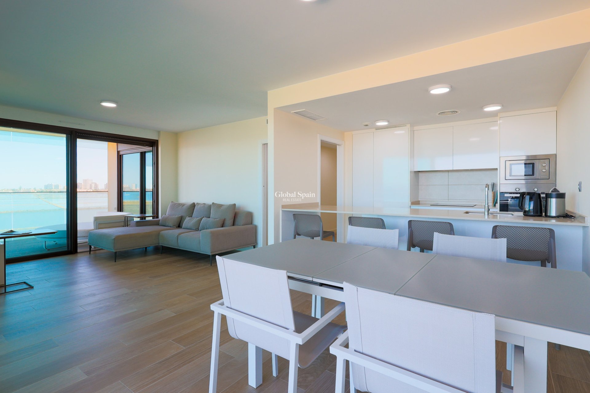 Revente - APPARTEMENT -
PLAYA HONDA - Costa Calida
