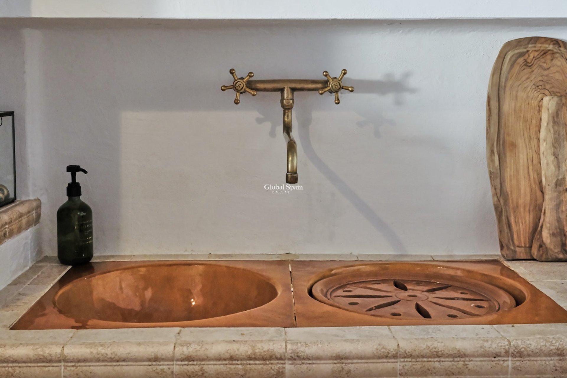 Revente - APPARTEMENT -
PORT D'ANDRATX - optional location detail