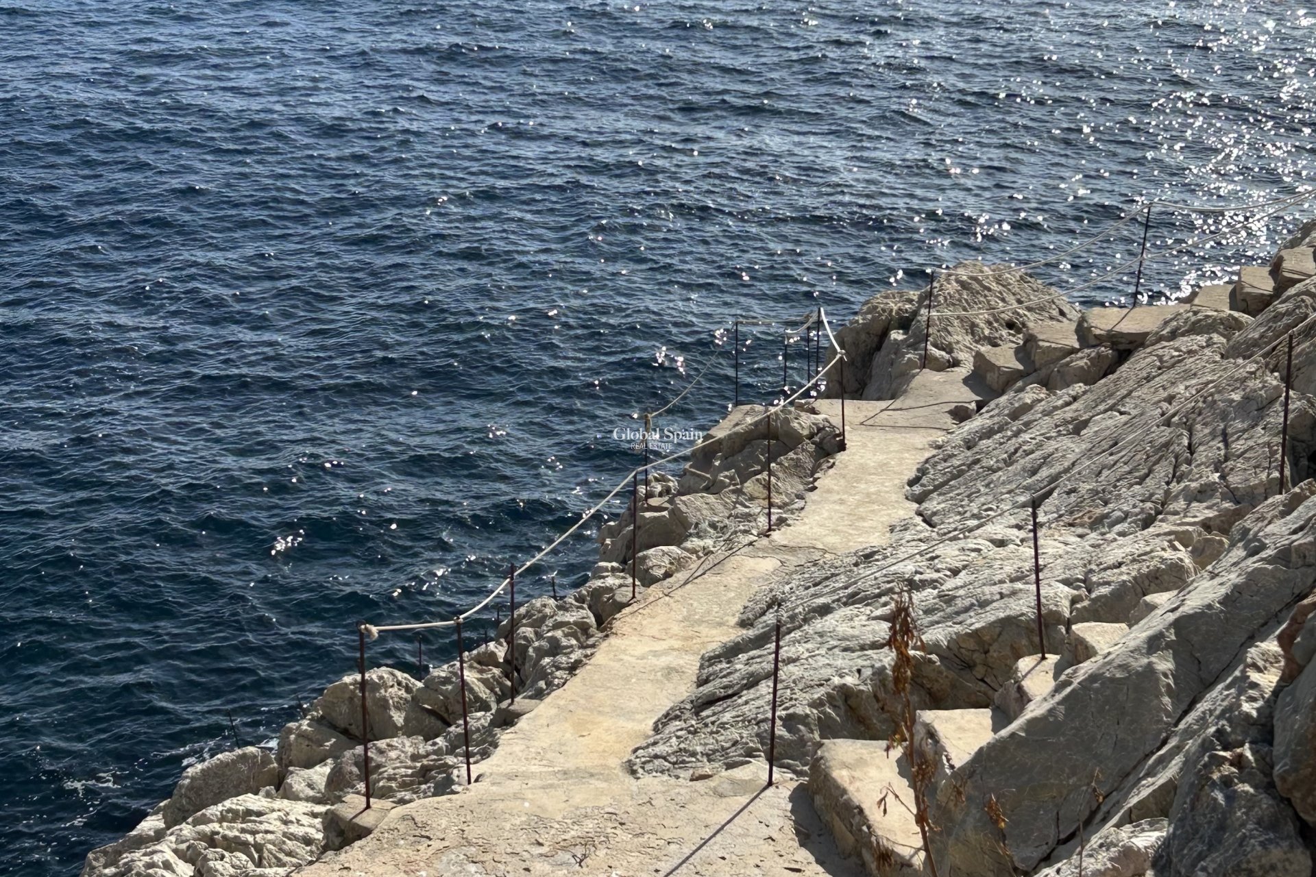 Revente - APPARTEMENT -
PORT D'ANDRATX - optional location detail