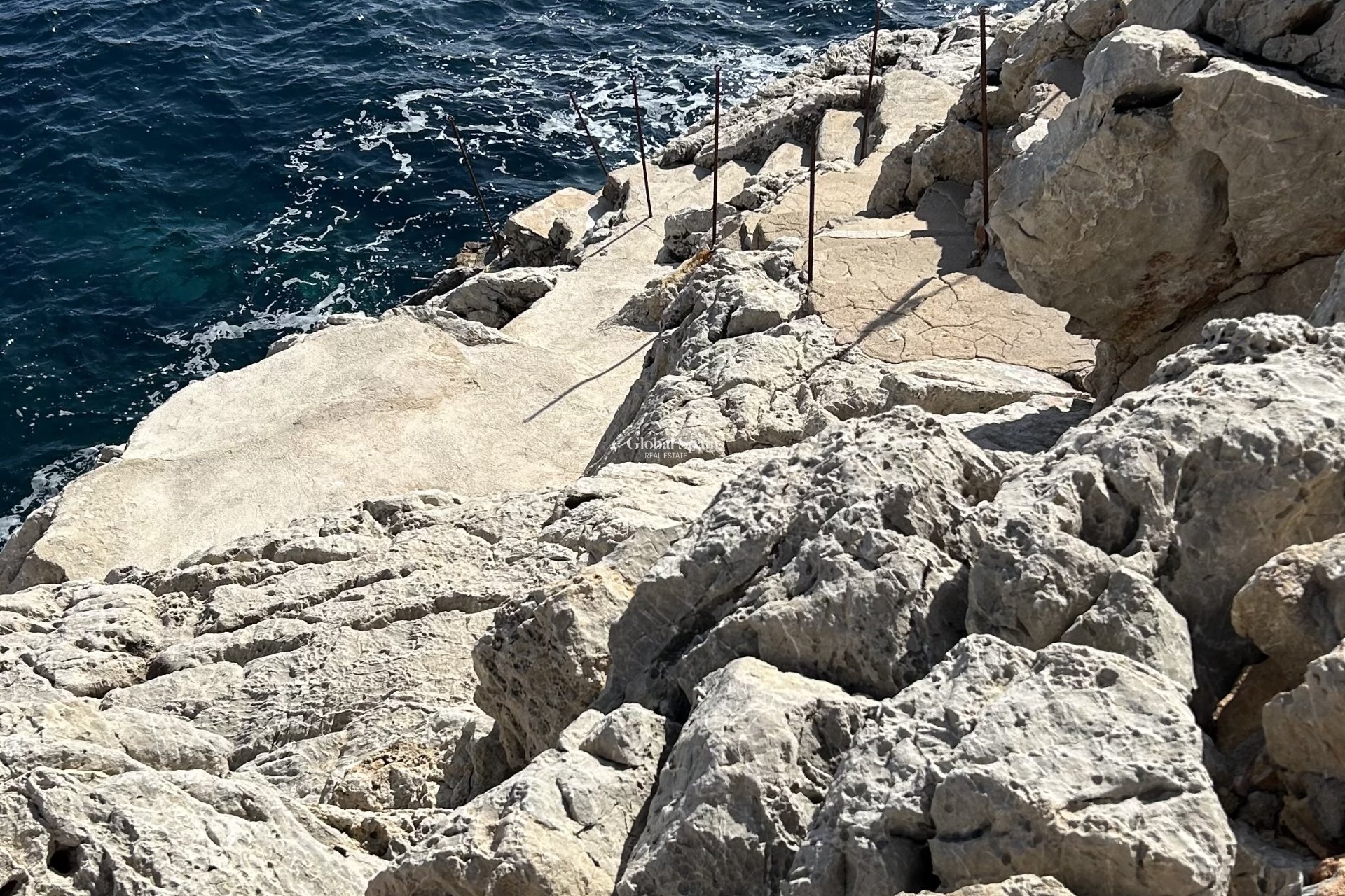 Revente - APPARTEMENT -
PORT D'ANDRATX - optional location detail