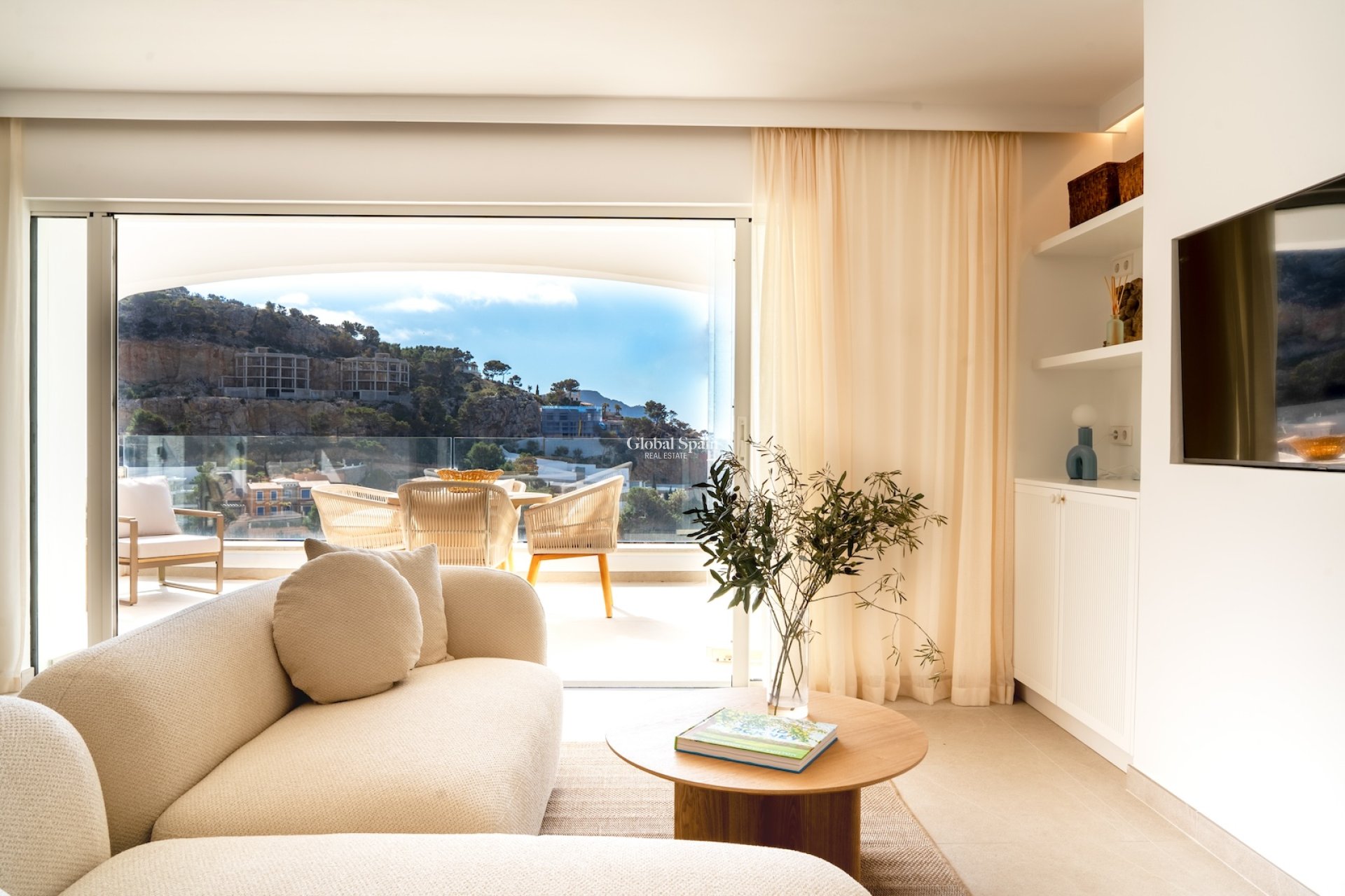 Revente - APPARTEMENT -
PORT D'ANDRATX - optional location detail