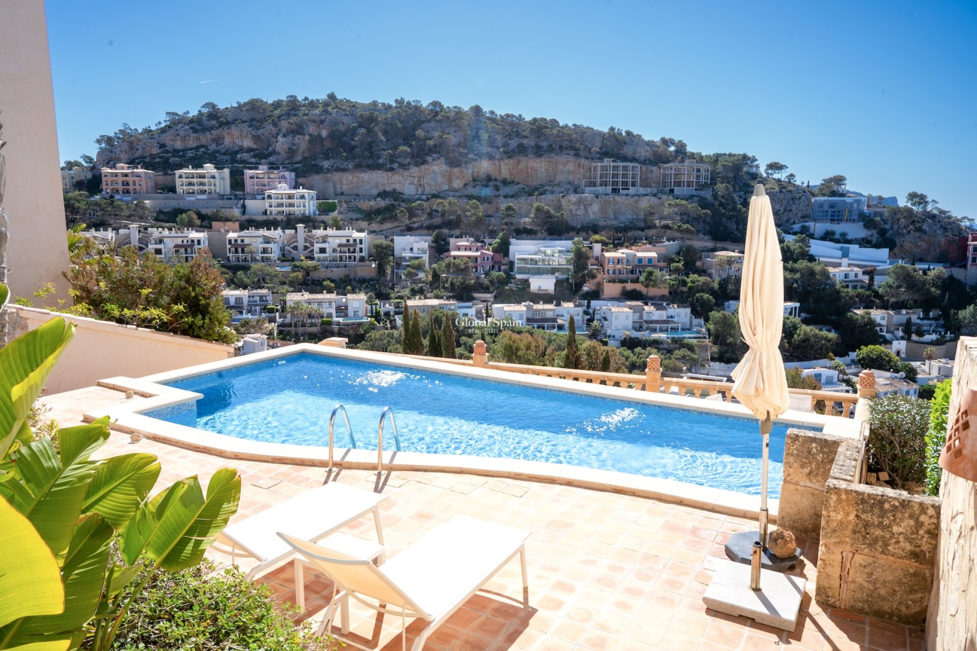 Revente - APPARTEMENT -
PORT D'ANDRATX - optional location detail