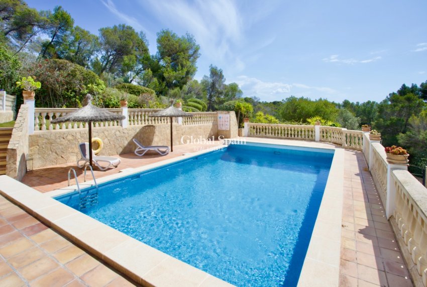 Revente - APPARTEMENT -
PORTALS NOUS - Calvià