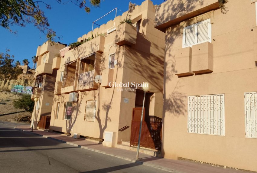 Revente - APPARTEMENT -
PUERTO DE MAZARRÓN - Bolnuevo