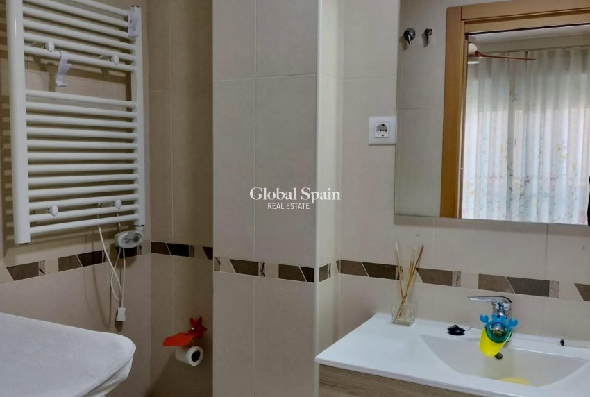 Revente - APPARTEMENT -
PUERTO DE MAZARRÓN - Centro