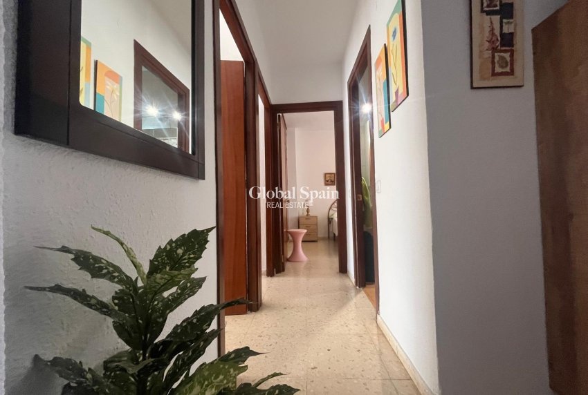 Revente - APPARTEMENT -
PUERTO DE MAZARRÓN - Centro