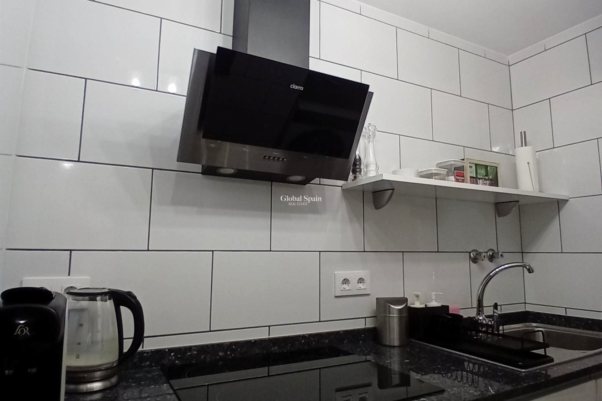 Revente - APPARTEMENT -
PUERTO DE MAZARRÓN - Paseo