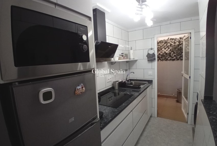 Revente - APPARTEMENT -
PUERTO DE MAZARRÓN - Paseo