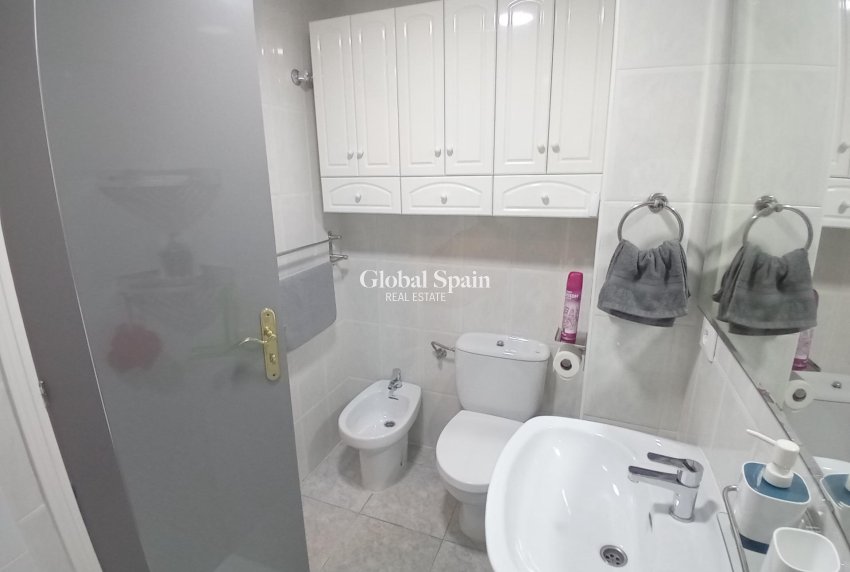 Revente - APPARTEMENT -
PUERTO DE MAZARRÓN - Paseo