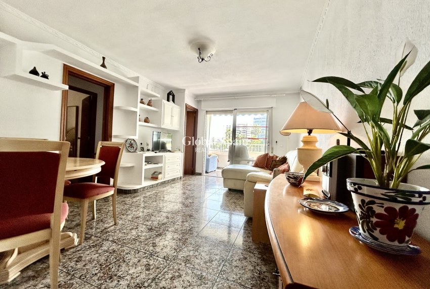 Revente - APPARTEMENT -
PUNTA PRIMA - Costa Blanca