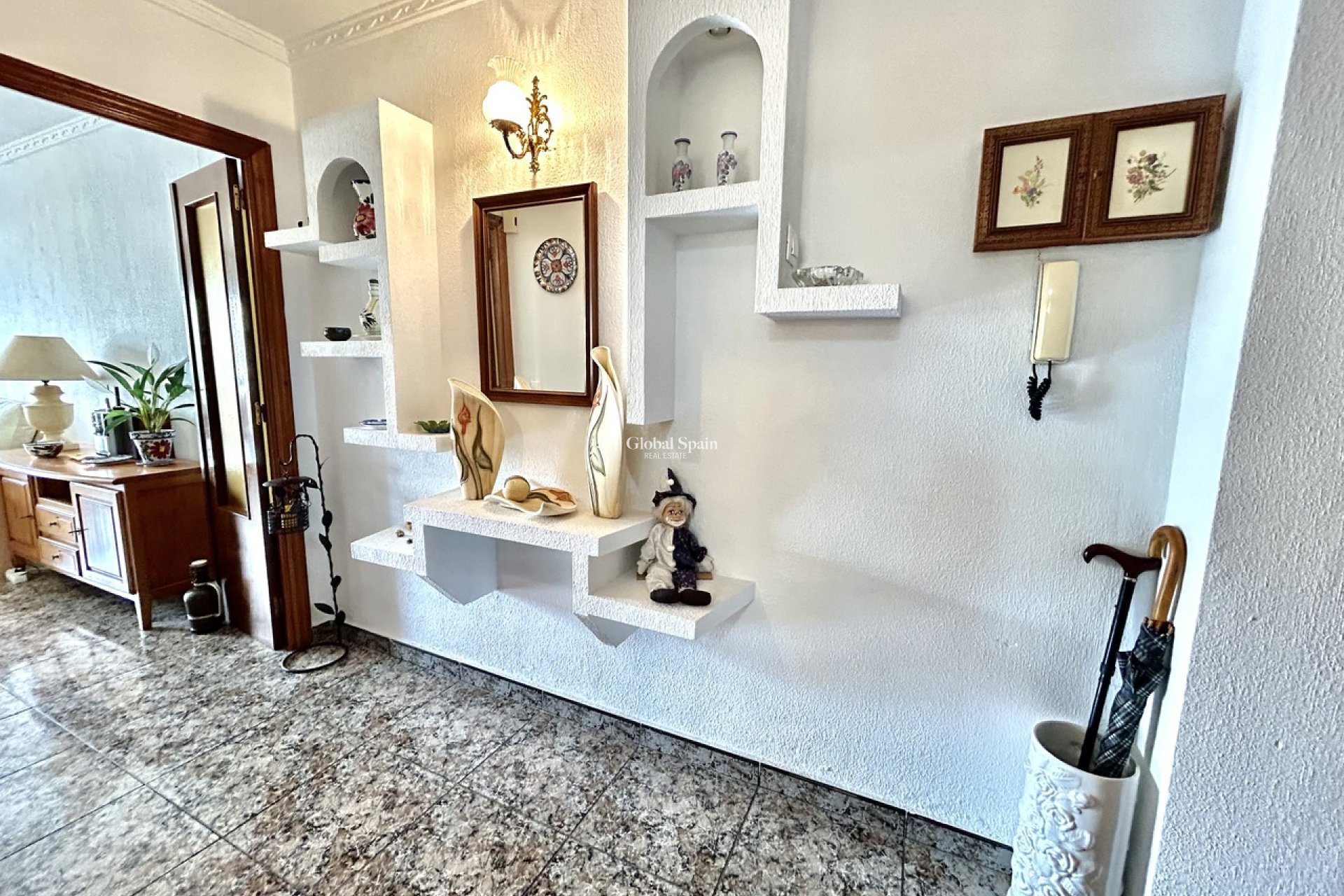 Revente - APPARTEMENT -
PUNTA PRIMA - Costa Blanca