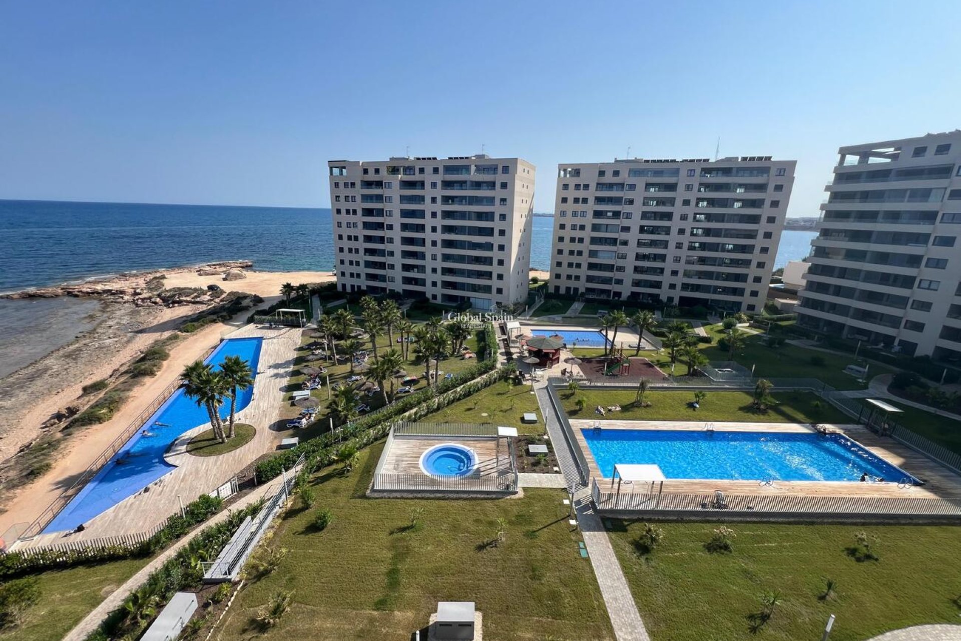 Revente - APPARTEMENT -
PUNTA PRIMA - Orihuela Costa