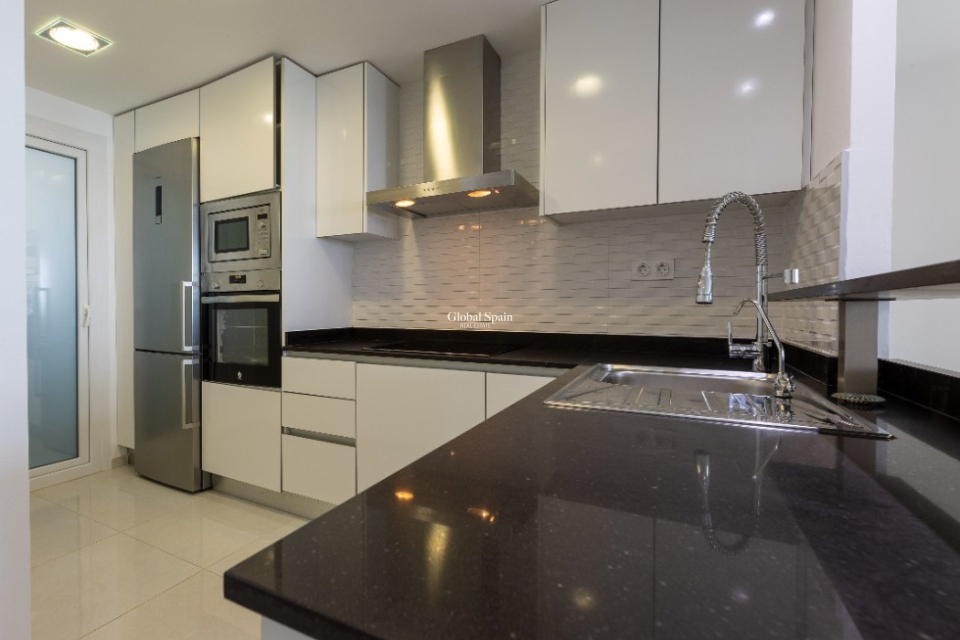 Revente - Appartement -
PUNTA PRIMA - Sea Senses