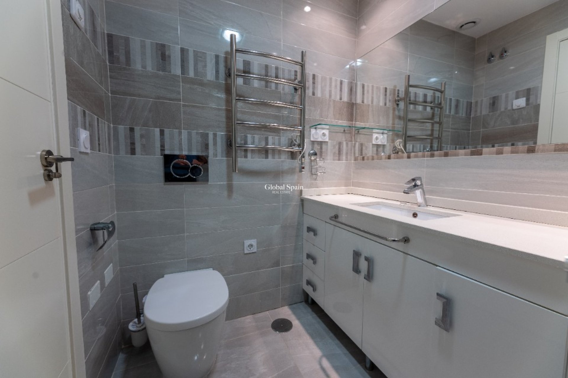 Revente - Appartement -
PUNTA PRIMA - Sea Senses